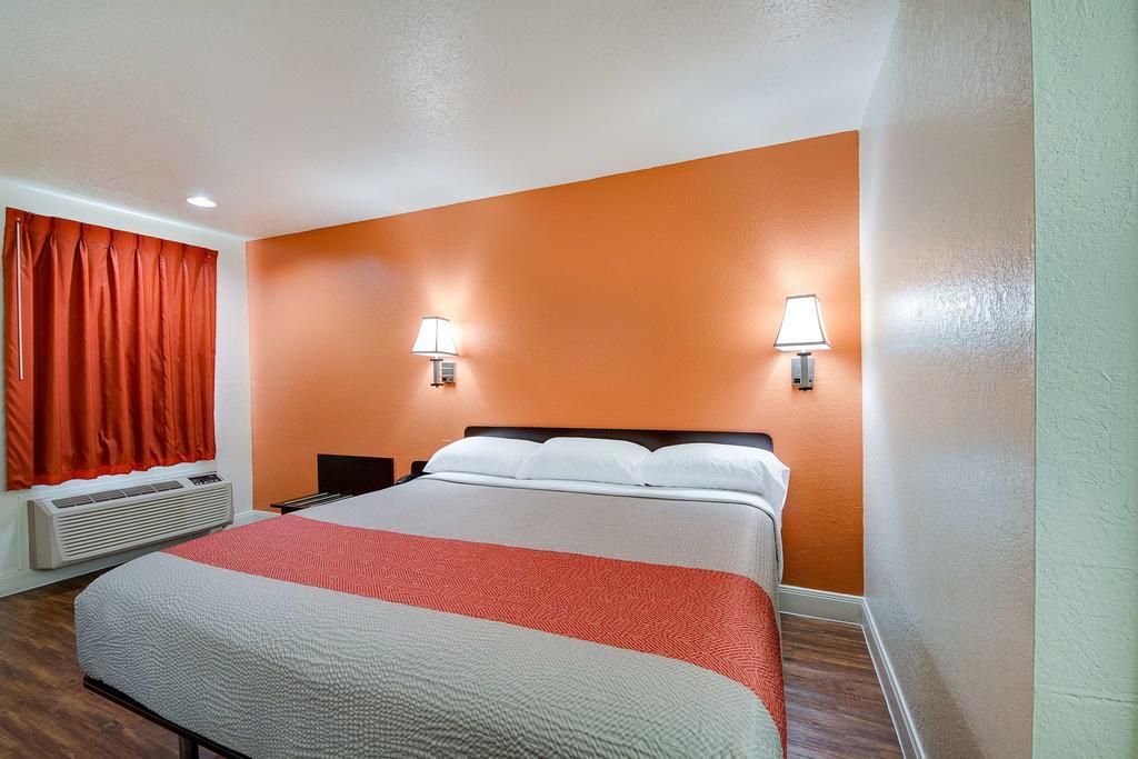 Americas Best Value Inn San Antonio Exteriör bild